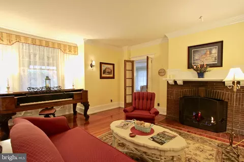 228 N State St, Dover, DE 19901 photo 4