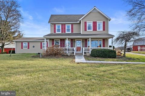 1102 W Denneys Rd, Dover, DE 19904 photo 1