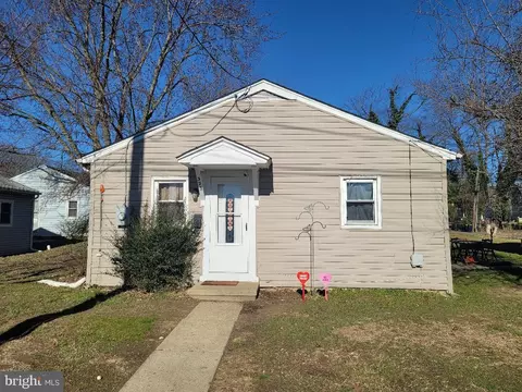 325 Cecil St, Dover, DE 19901