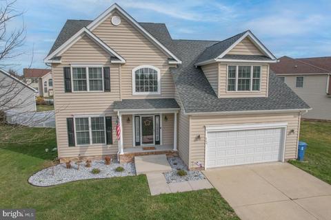 245 Stone Rdg, Dover, DE 19901