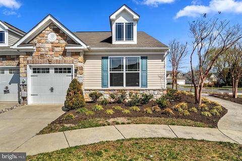 30 Cresthaven Ln, Dover, DE 19901