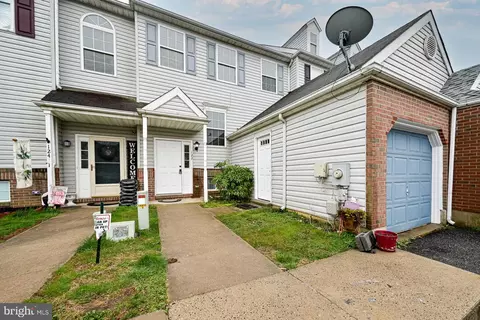 122 Thames Dr, Dover, DE 19904