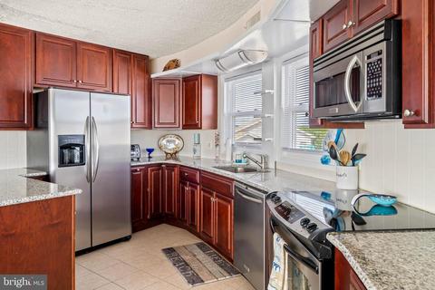 19 S Sandpiper Dr, Dover, DE 19901 photo 10