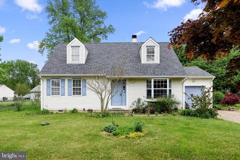 31 S Bay Cir, Dover, DE 19904