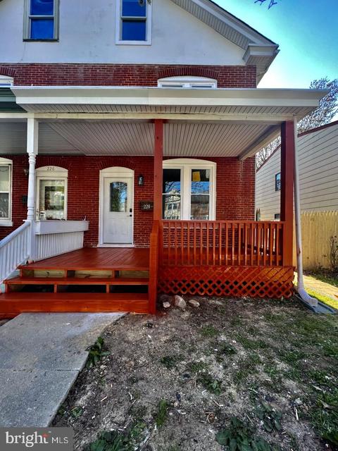 228 N New St, Dover, DE 19904