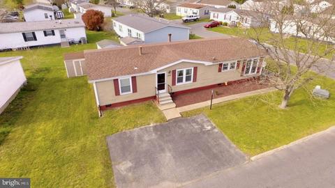 209 Persimmon Cir E, Dover, DE 19901 photo 2