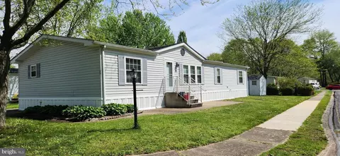89 Skyline Locust Dr, Smyrna, DE 19977