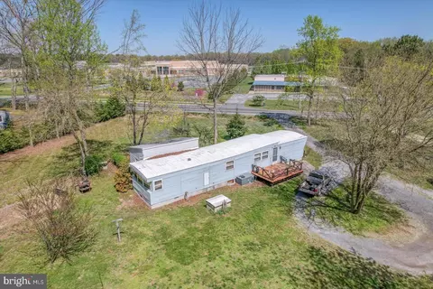 930 Walnut Shade Rd, Dover, DE 19901 photo 2