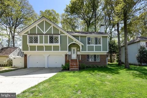 52 Freedom Dr, Dover, DE 19904