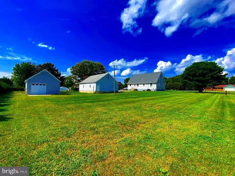 2808 Seven Hickories Rd, Dover, DE 19904