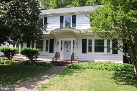 444 N State St, Dover, DE 19901