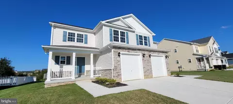 304 Doylestown Rd, Smyrna, DE 19977