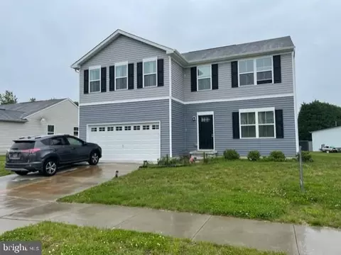 360 Bluecoat St, Dover, DE 19901