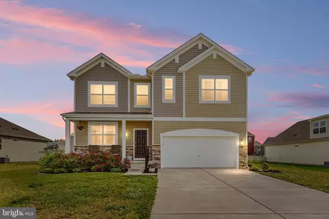 53 Privet Dr, Smyrna, DE 19977