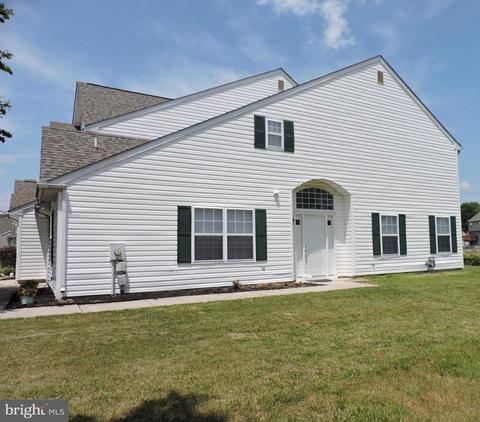 209 Charring Cross Dr, Dover, DE 19904