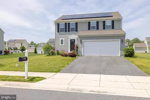 326 Loganberry, Dover, DE 19901
