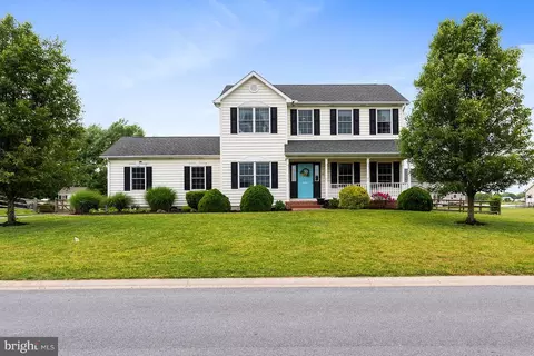 201 Stirrup Rd, Clayton, DE 19938