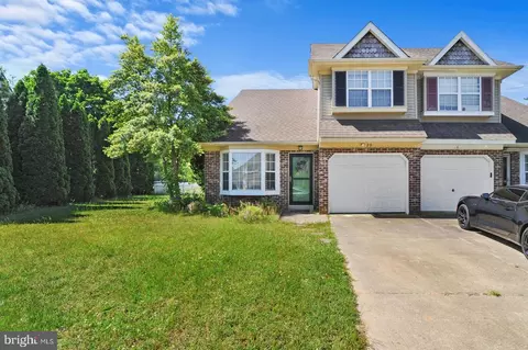 20 Gristmill Dr, Dover, DE 19904