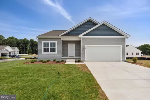 764 Pontoon Dr, Felton, DE 19943