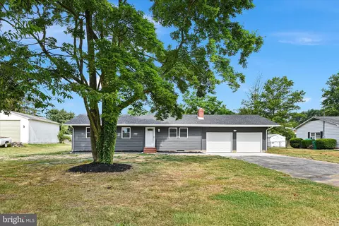 532 S Old Mill Rd, Dover, DE 19901