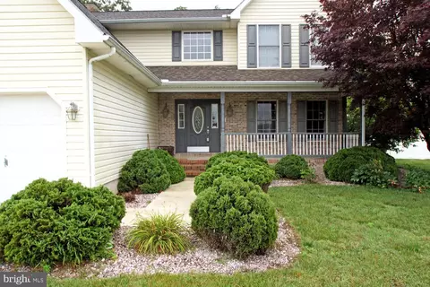 41 W Loch Nairn Rd, Houston, DE 19954
