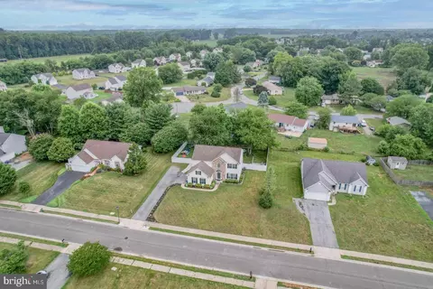 340 W Darby Cir, Dover, DE 19904 photo 4