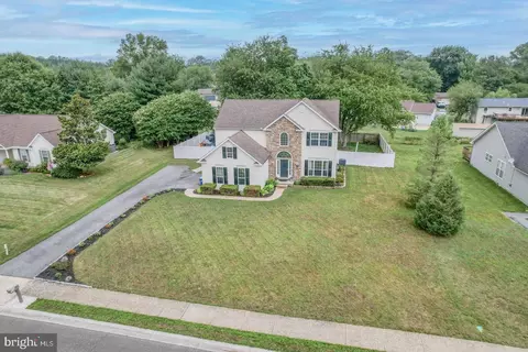 340 W Darby Cir, Dover, DE 19904 photo 3