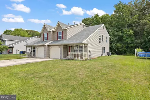 429 E Wind Dr, Dover, DE 19901 photo 2