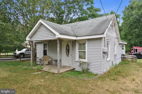 2574 Forrest Ave, Dover, DE 19904 photo 3