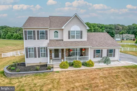 398 Sunrise Dr, Clayton, DE 19938