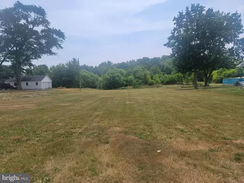 110 Smyrna Ave, Clayton, DE 19938