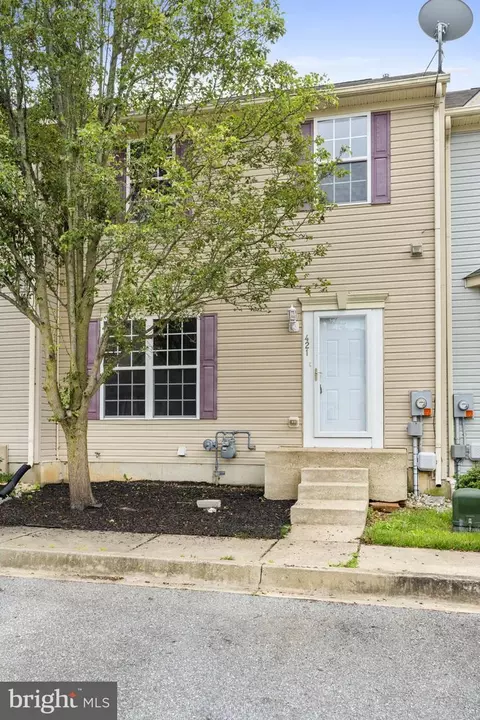 421 S Eagle Way, Smyrna, DE 19977 photo 3