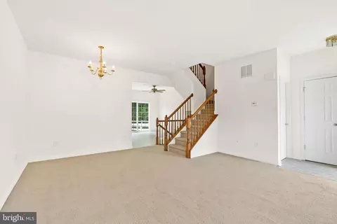 421 S Eagle Way, Smyrna, DE 19977 photo 4
