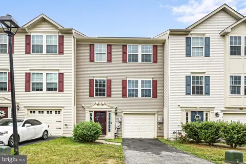 15 Summer Dr, Smyrna, DE 19977