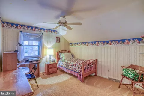 151 Continental Dr, Dover, DE 19904 photo 23