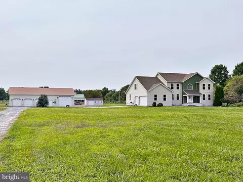2498 Dinahs Corner Rd, Dover, DE 19904
