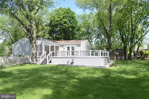 25 Bacon Ct, Dover, DE 19901 photo 38