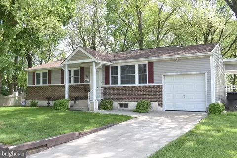 25 Bacon Ct, Dover, DE 19901
