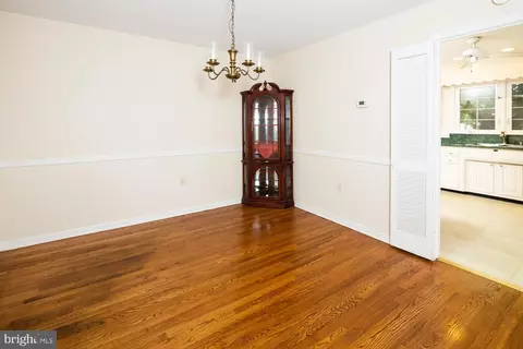 543 Woodsedge Rd, Dover, DE 19904 photo 8