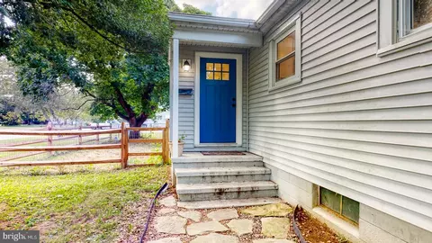 61 Greenhill Ave, Dover, DE 19901