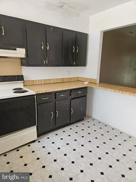 2064 Generals Way, Dover, DE 19901 photo 5