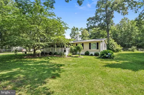 52 California Pkwy, Harrington, DE 19952
