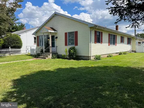 620 E Division St, Dover, DE 19901 photo 6