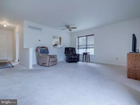 29 Fieldstone Ct, Dover, DE 19904 photo 3
