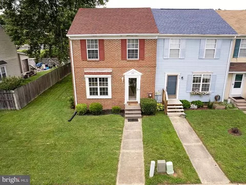 29 Fieldstone Ct, Dover, DE 19904 photo 2