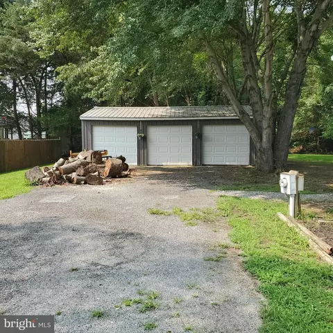 Exterior - 480 E Cherry Dr, Magnolia, DE 19962 photo 3 of 10
