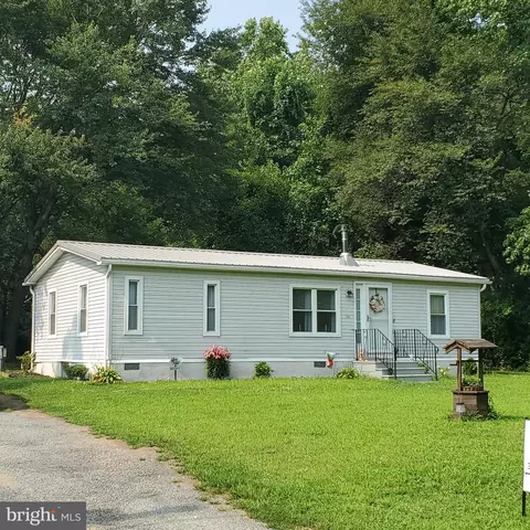 480 E Cherry Dr, Magnolia, DE 19962