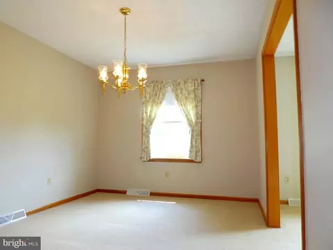 12 S Springview Dr, Dover, DE 19901 photo 14