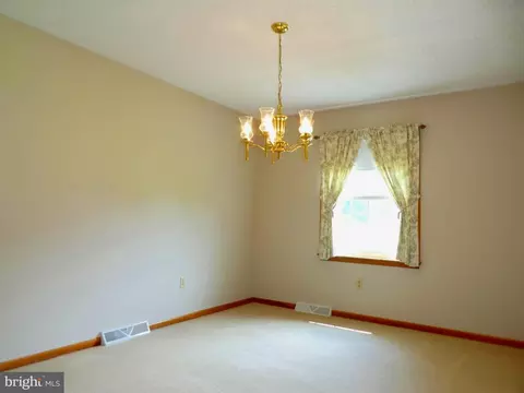 12 S Springview Dr, Dover, DE 19901 photo 13