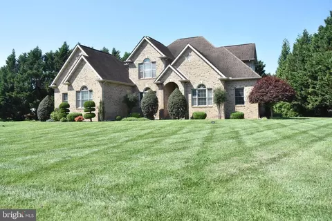 22 Chadwick Dr, Dover, DE 19901